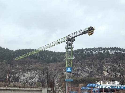 开云kaiyun体育：深汕工业互联网制作业革新家产园项目就手通过地基根蒂分部工程(图2)